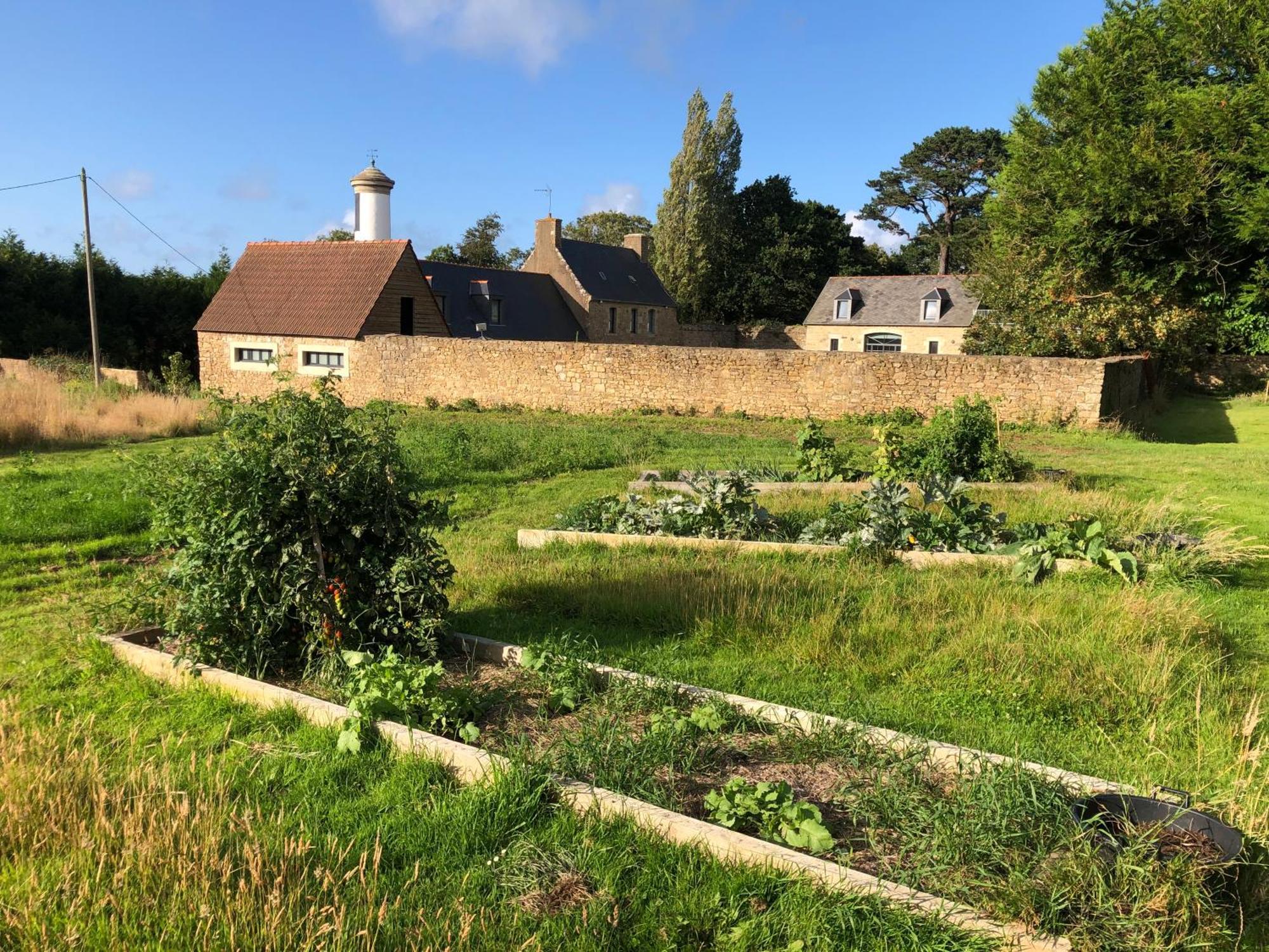 Les Ecolodges Sous Le Phare Louannec Exterior photo