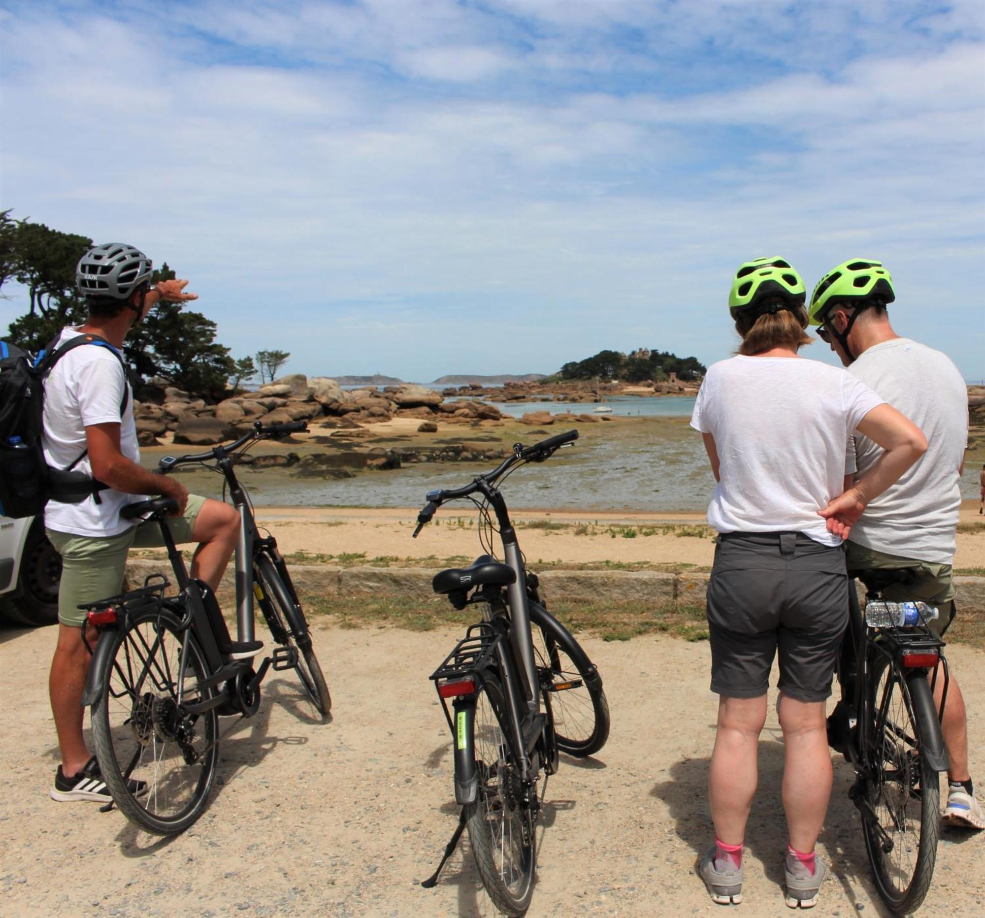 Les Ecolodges Sous Le Phare Louannec Exterior photo